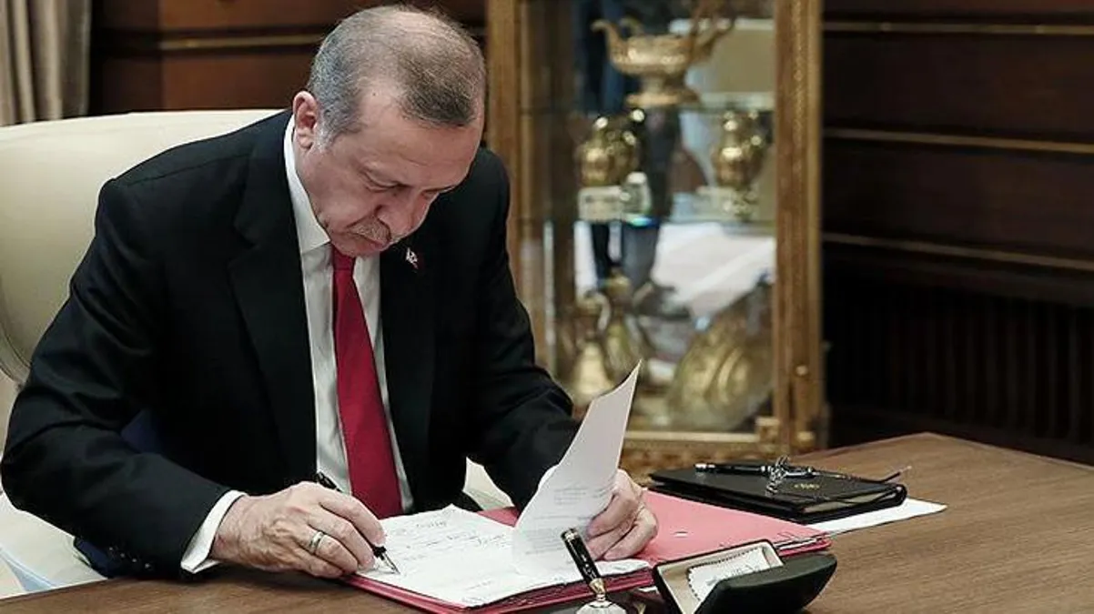 Cumhurbaşkanı Erdoğan imzasıyla 7 ülkenin büyükelçisi merkeze çekildi