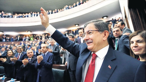 Davutoğlu: ‘Türkiye’ye Milli Muhalefet Lazım’