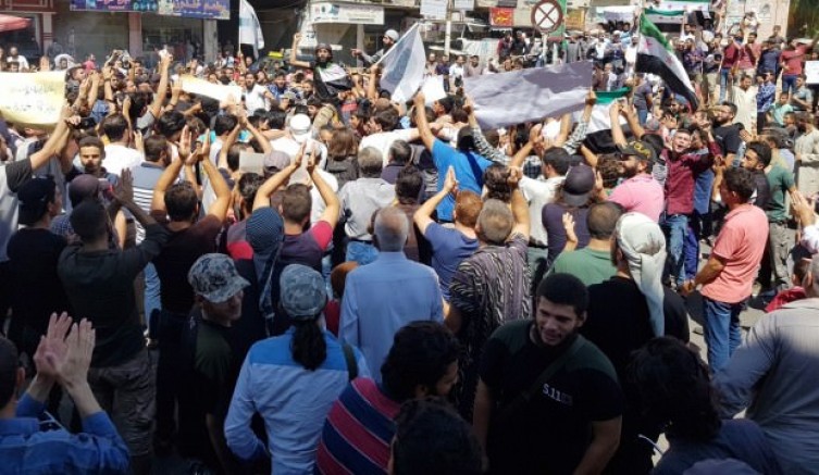İdlib'te Sokağa Döküldüler Meydanlar Türkiye Sesiyle İnledi