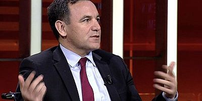 CHP'de Kılıçdaroğlu Dönemi Fiilen Bitti Diyen Sözcü Yazarı Deniz Zeyrek'te Safını Seçti, CHP'de Değişim Şart