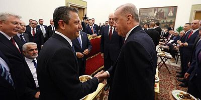 Erdoğan ve Özel çay davetinde buluştu