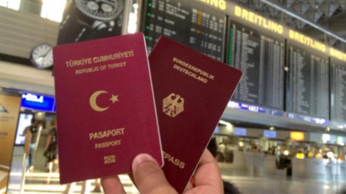 Almanya'dan çifte vatandaşlık adımı! Düzenlemeye en çok Türkler sevinecek!