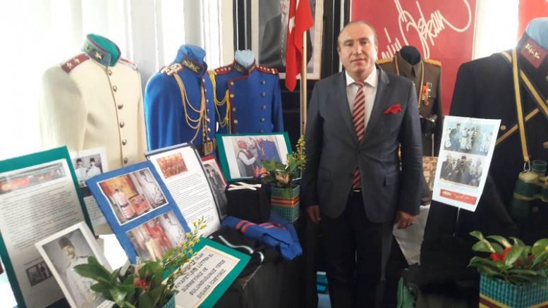 Atatürk’ün Kıyafetleri İzmir’de Sergilenecek