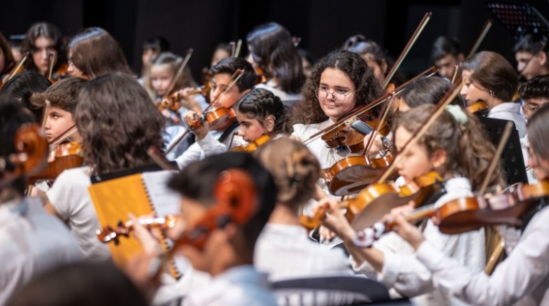 Barış Çocuk Ve Gençlik Orkestrası'ndan Muhteşem Konser