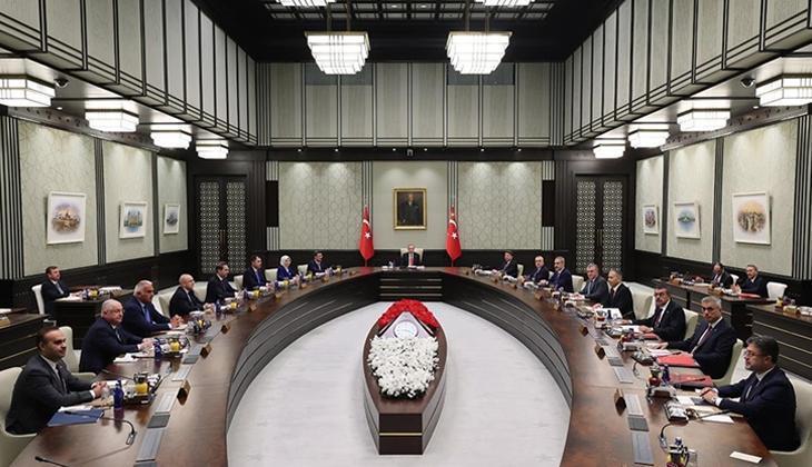 Cumhurbaşkanlığı Kabinesi üyeleri, yerli ve milli sosyal medya platformu NeXT Sosyal'e katıldı