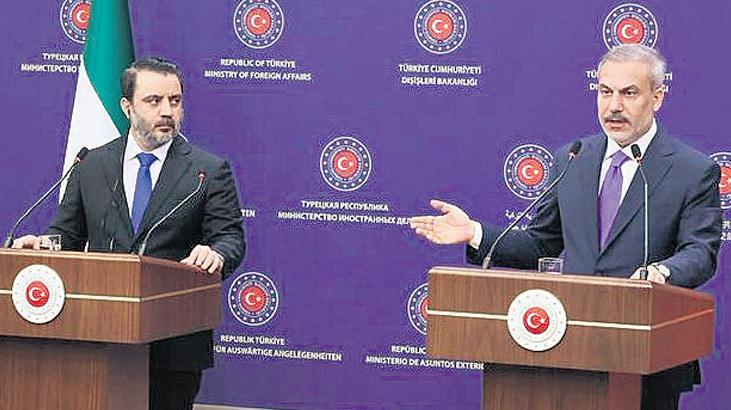 Enayi değiliz, kurnazlıkları görüyoruz