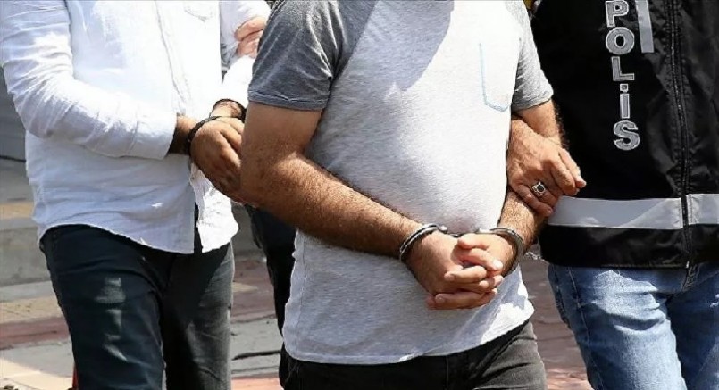 İzmir Merkezli 35 İlde Sabaha Karşı Dev Operasyon! 132 Gözaltı Kararı