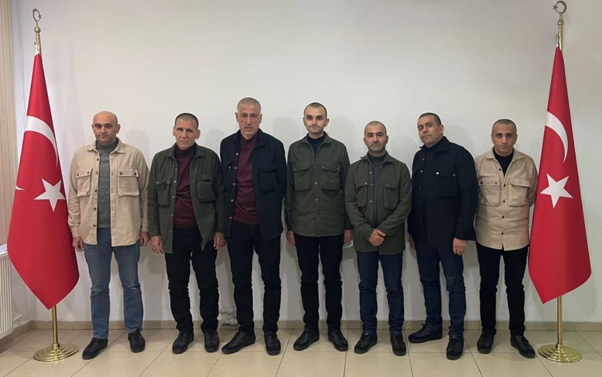 Libyada yaklaşık 2 yıldır alıkonulan 7 Türk vatandaşı kurtarıldı