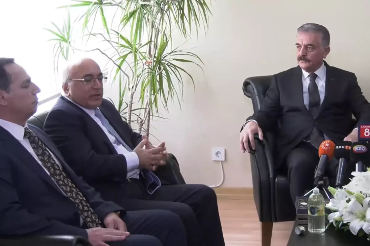 MHP-DEM bayramlaşmasına 