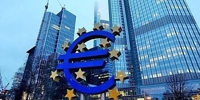 Avrupa Merkez Bankasında 15 yıl sonra ilk kez oldu