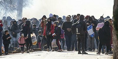 Bakan Soylu: Edirne üzerinden ayrılan göçmen sayısı 100 bini Geçti