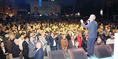 Başkan Adayı Çayırın verdiği iftara 5 binin üzerinde kişi katıldı