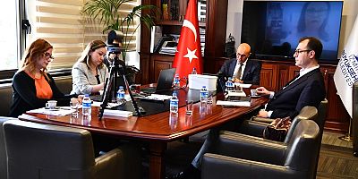Başkan Soyer Türkiye-Almanya Kardeş Şehirler Konferansı’na katıldı
