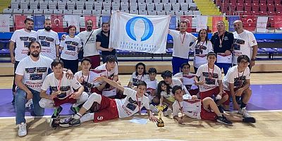 Basketbolda Türkiye İkincisi Oldular