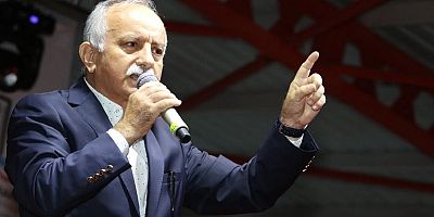 Bayraklı Eski Belediye Başkanı Karabağ'dan Çarpıcı Açıklama: CHP İçin 14 İlçe Bıçak Sırtında