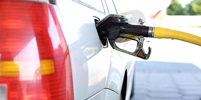 Benzine gece yarısı indirimi: Benzin, motorin ve LPG ne kadar oldu?