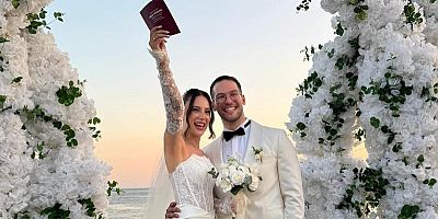 Boğaz’da Aile Mutluluğu: Selin & Hakan Evlendi