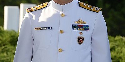 Darbe imalı bildiriye imza atan 10 emekli amirale gözaltı