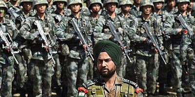 Gerilim yükseliyor Çin Hindistan Gerilimi Sonrası İki Ülke de Savaş Pozisyonu Almaya Başladı