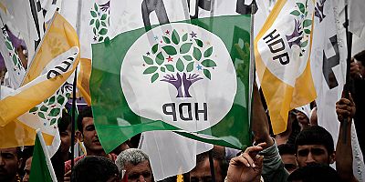 Hukukçular: HDP Teröre Destek Vererek Kendisine Oy Verenlere de İhanet Etti