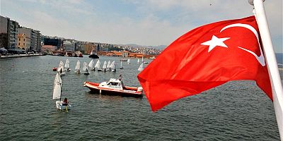 İMEAK İzmir Şubesi Başkanı Öztürk: Türkiye Denizcileşmeye Devam Etmeli