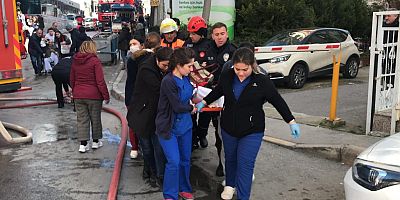 İzmirde özel hastanede korkutan yangın