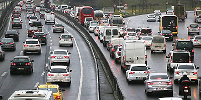 İzmir’de Trafiğe Kayıtlı Araç Sayısı 2 Milyonu Aştı 