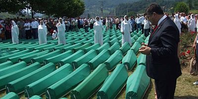 Milletvekili Sındır Srebrenitsadaki yara kapanmadı kapanmayacak