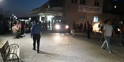 PKKlıların Yola Döşediği Bomba İnfilak Etti 4 Sivil Şehit 13 Yaralı