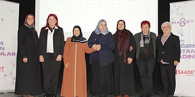 Saadet Partisi ‘Hayata Değer Katan Kadınlar’ı onurlandırdı