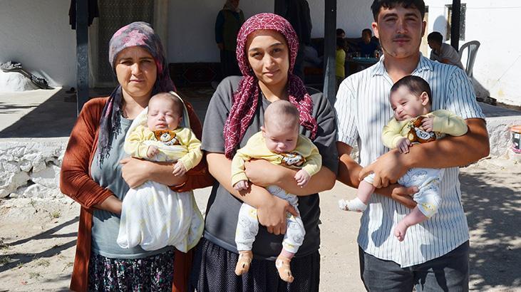 Üçüzleri olan baba, işi bırakıp evde bebek bakmaya başladı: Sürekli kucakta gezdiriyoruz.